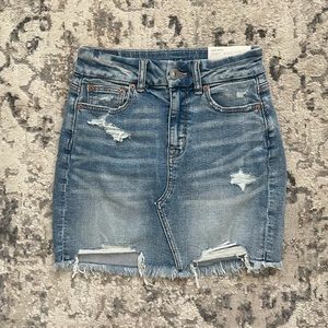 A&F hi-rise mini skirt